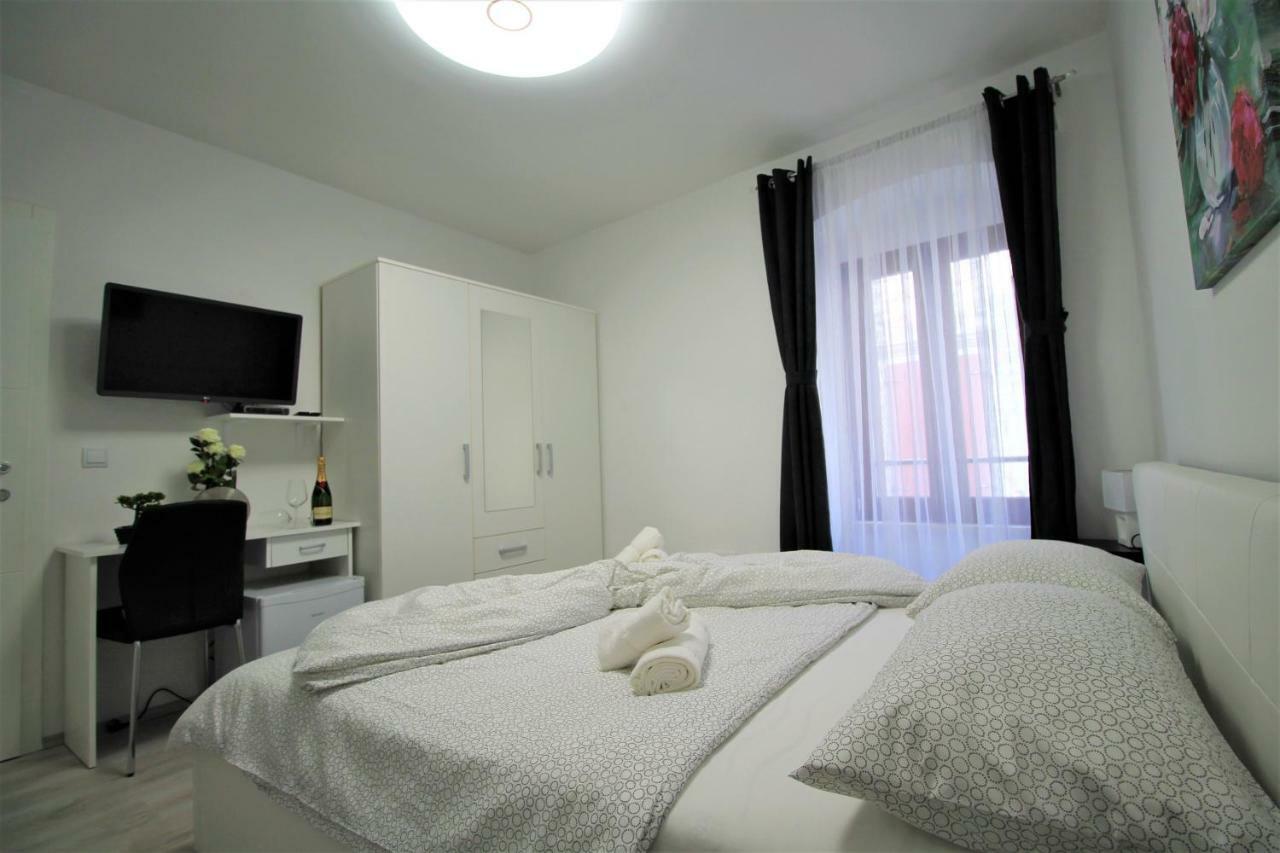 Arbel Apartments ポレッチ エクステリア 写真