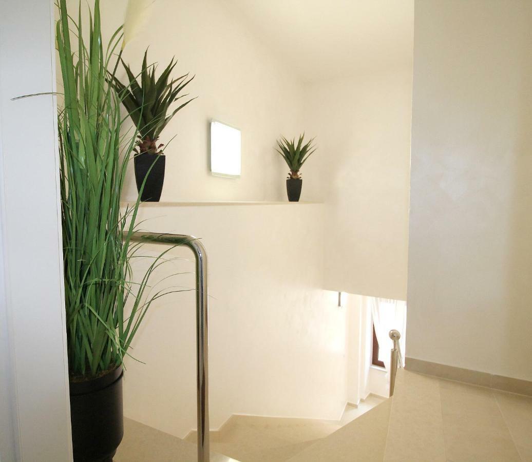 Arbel Apartments ポレッチ エクステリア 写真
