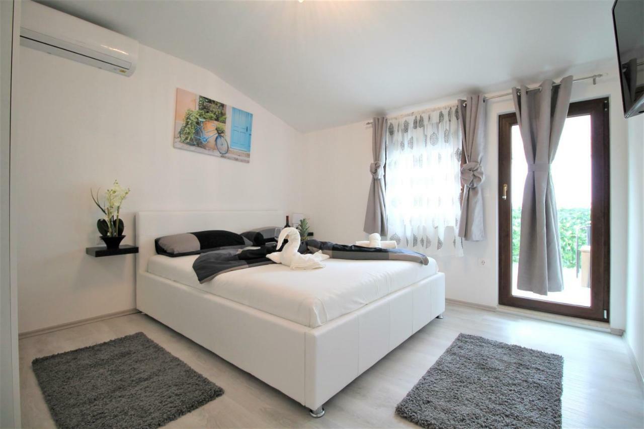 Arbel Apartments ポレッチ エクステリア 写真
